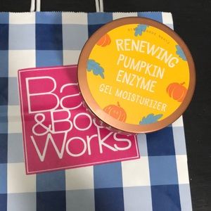 BBW Renewing Pumpkin Enzyme Gel Moisturizer